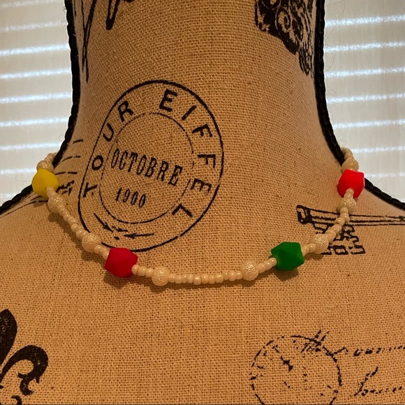 Colourful Beaded Necklace - Picture 5 of 6